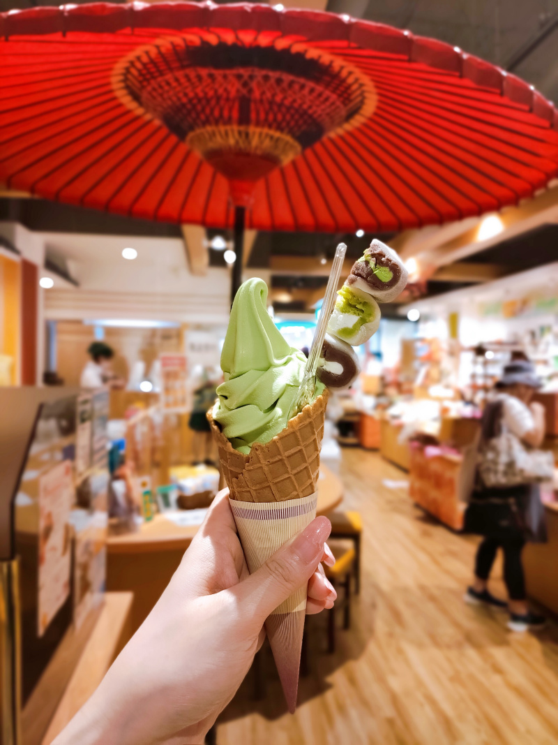 喜久水庵で喜久福ソフトクリームが販売中！抹茶アイスと喜久福が同時に楽しめるよ！